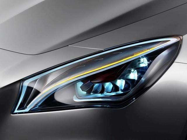 “光”有学问 浅谈车灯透镜总成